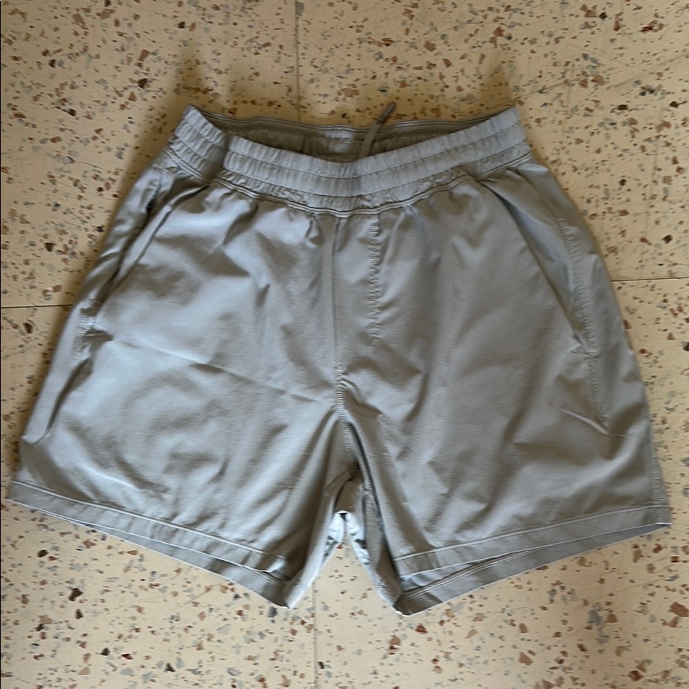 5 inch pacemaker lululemon shorts